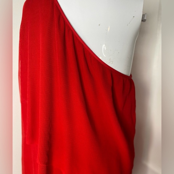 Michael Kors Elegant Scarlet Red One-Shoulder Dress - Picture 9 of 11